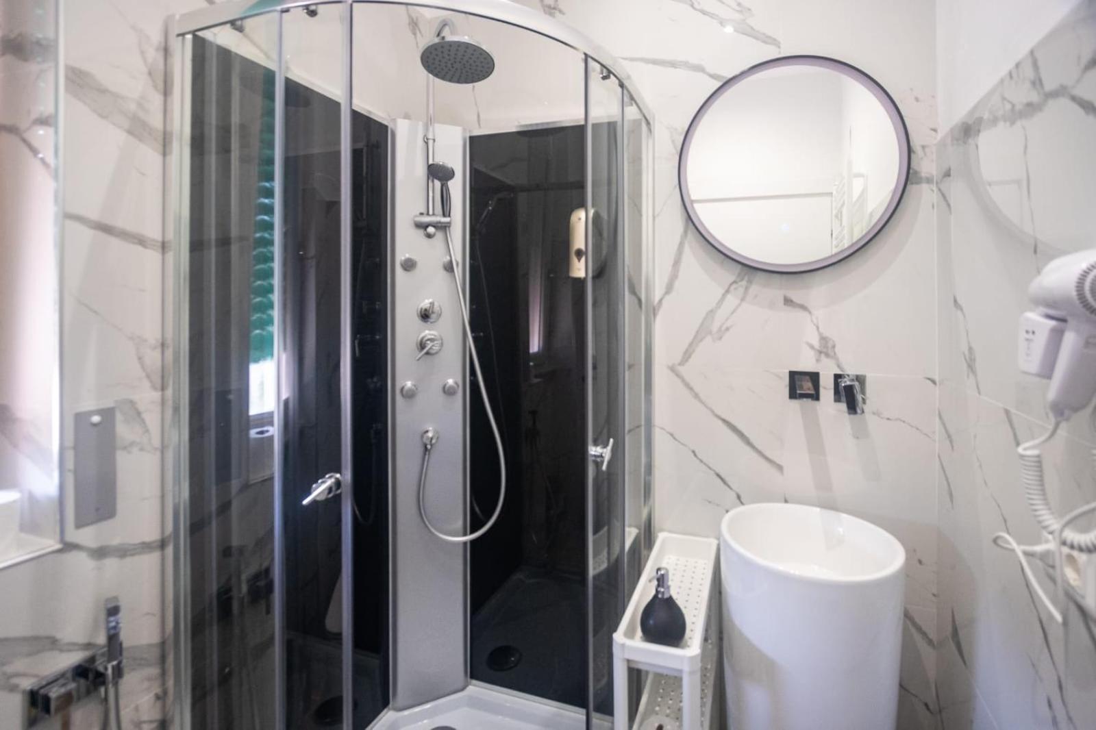Ricci 16 - Suite & Rooms Livorno Eksteriør bilde